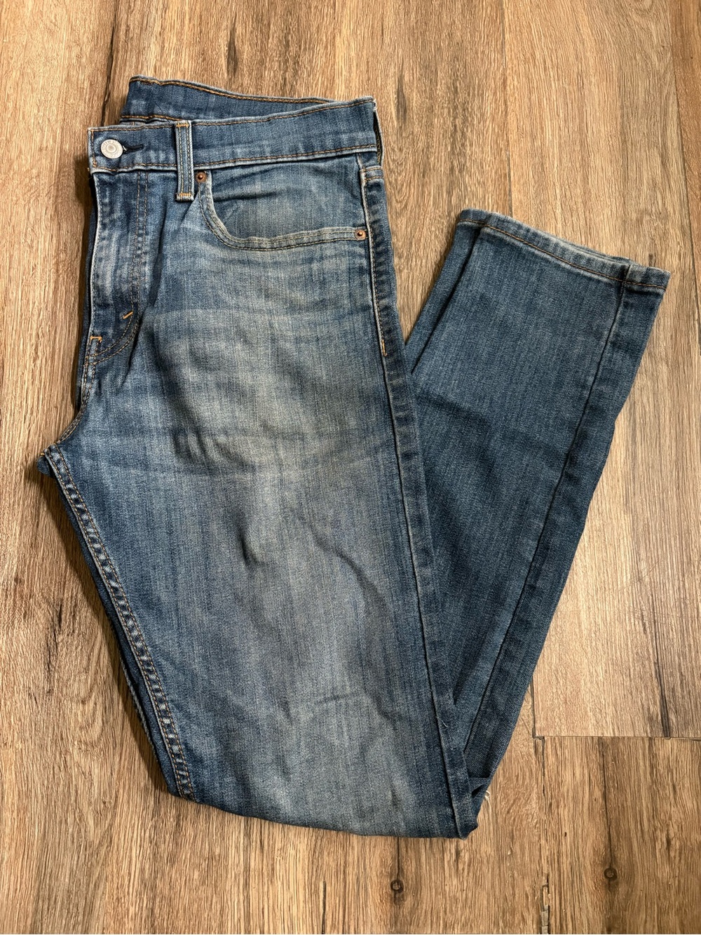 Levi’s Slim Leg Denim Jeans Men’s 32x34 Medium Blue Casual Classic Streetwear